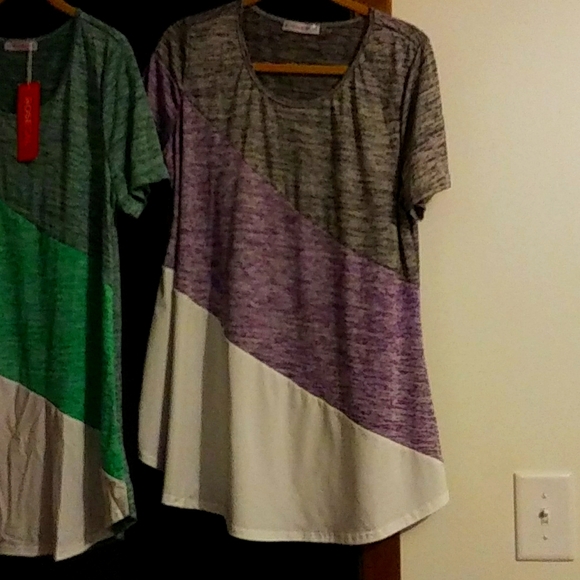 Top - Picture 1 of 2